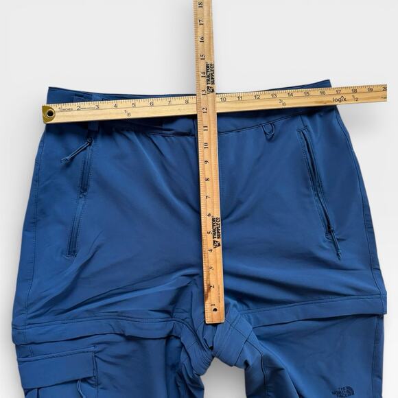 The North Face Bridgeway Zip Off Pants Women’s 12 Blue Hiking Convertible NWT - Picture 4 of 8